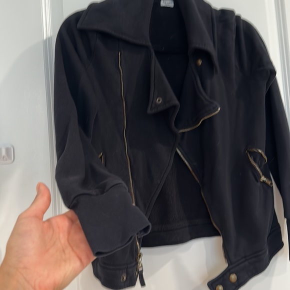 Jacket - Picture 4 of 6